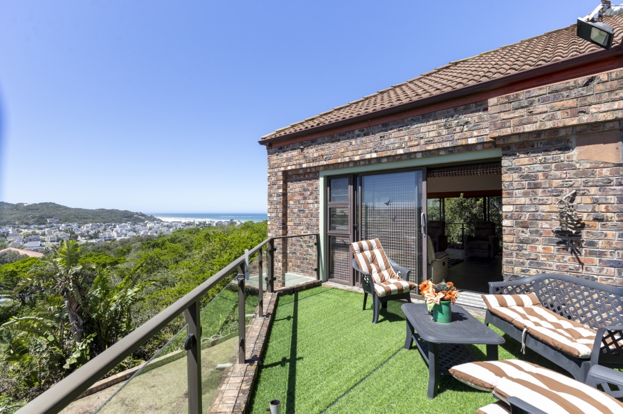 4 Bedroom Property for Sale in West Bank Eastern Cape